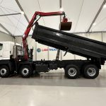 Hino 700 3241 8×4 Sleeper Cab Steel Tipper Grab - thumbnail