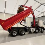 Volvo FM 400 8×4 Steel Tipper Grab Manual - thumbnail