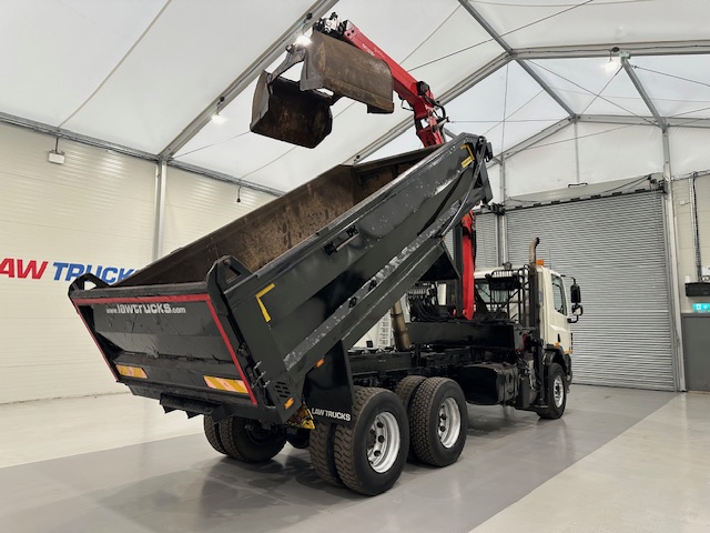 DAF CF75 310 6×4 Day Cab Steel Tipper Grab