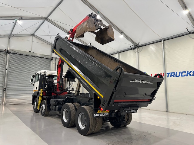 MAN TGS 35.360 8×4 Day Cab Steel Tipper Grab