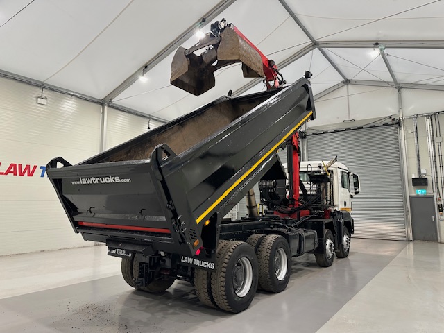 MAN TGS 35.360 8×4 Day Cab Steel Tipper Grab
