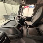 Volvo FM 380 8×4 Day Cab Tipper - thumbnail