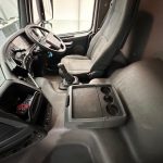 Volvo FM 380 8×4 Day Cab Tipper - thumbnail