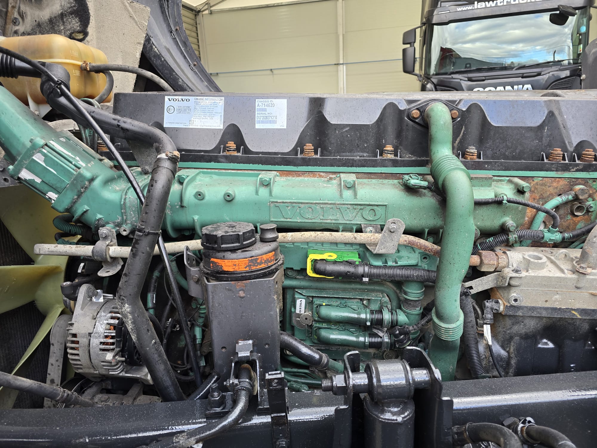 Volvo FH 500 6×2 Midlift Tractor Unit