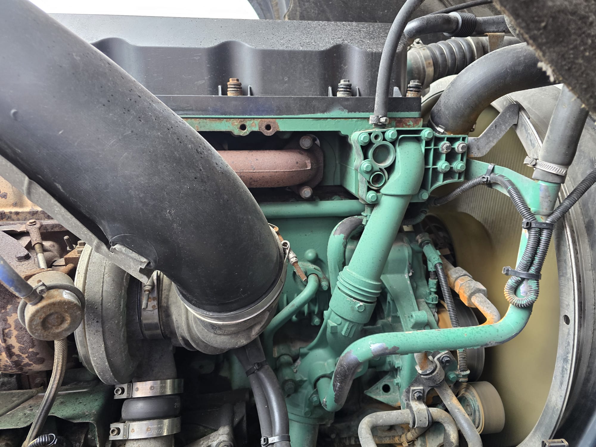 Volvo FH 460 6×2 Midlift Tractor Unit PTO