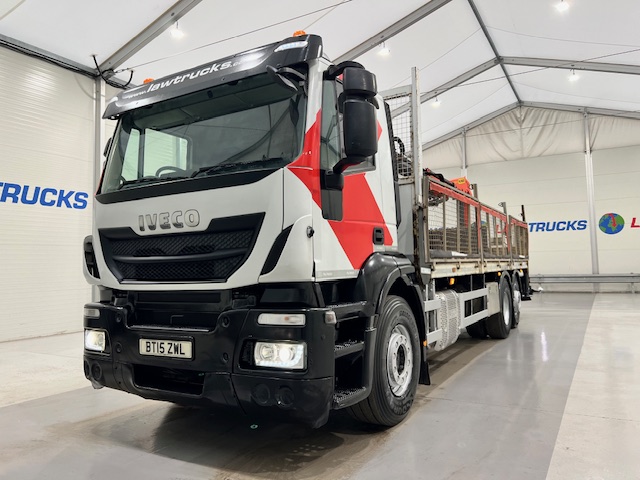 Iveco Stralis 310 6×2 Dropside Brick Grab