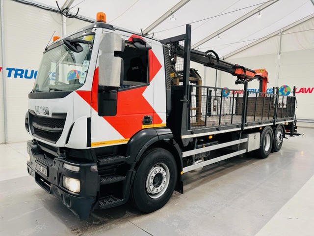 Iveco Stralis 310 6×2 Dropside Brick Grab