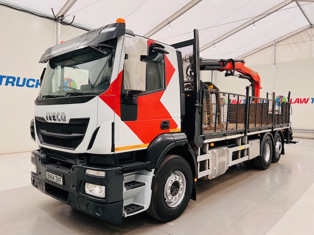 Iveco Stralis 310 Euro 6 6×2 Flatbed Brick Grab