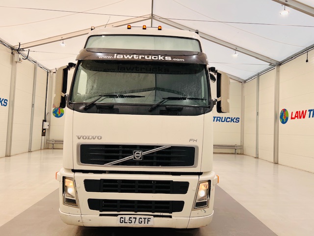 Volvo FH 480 Euro 5 6×2 Midlift Tractor Unit