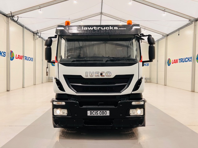 Iveco Stralis 310 Euro 6 6×2 Dropside Brick Grab