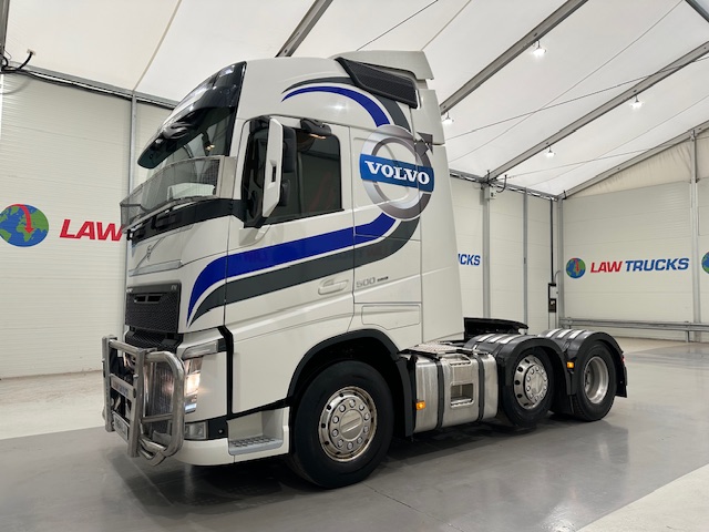 Volvo FH 500 6×2 Tractor Unit Safari Edition