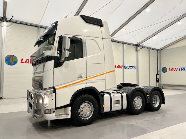 Volvo FH 500 6×2 Sleeper Cab Tractor Unit PTO