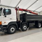 Hino 700 3241 8×4 Sleeper Cab Steel Tipper Grab - thumbnail