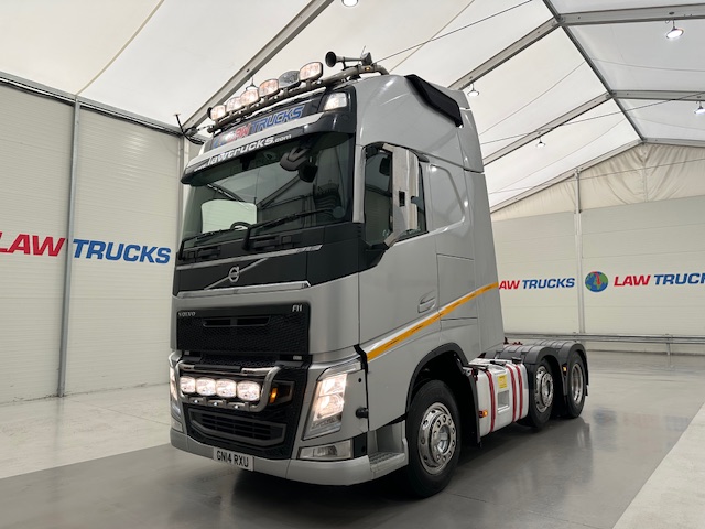 Volvo FH 500 GTXL 6×2 Midlift Tractor Unit PTO