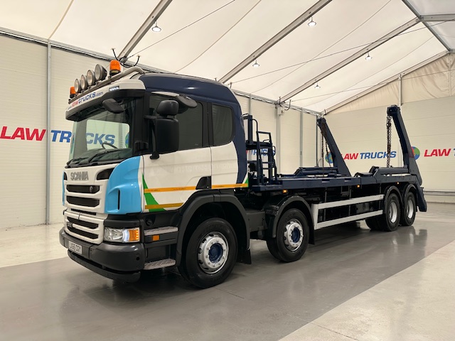 Scania P370 8×4 Sleeper Cab Skip Loader
