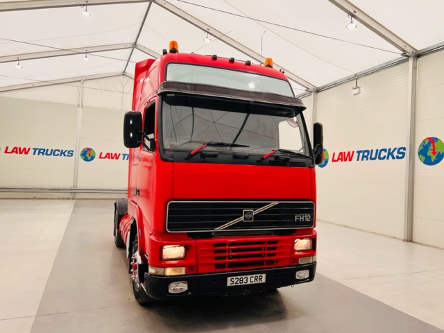 Volvo FH12 420 4×2 GTXL Tractor Unit