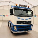 Volvo FH12 420 4×2 Sleeper Cab Tractor Unit - thumbnail