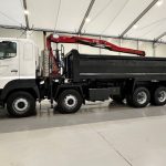 Hino 700 3241 8×4 Sleeper Cab Steel Tipper Grab - thumbnail