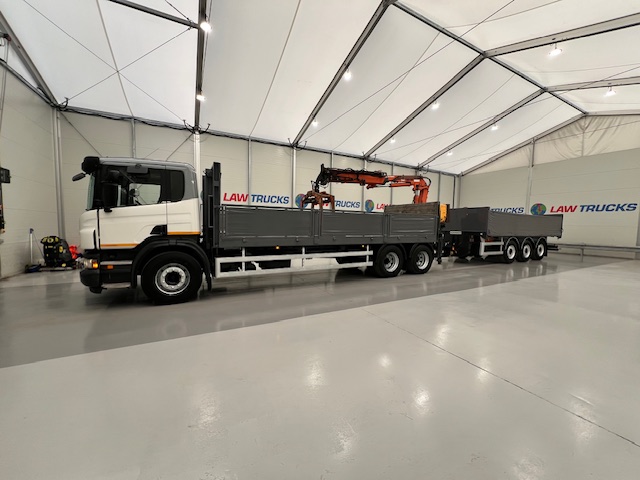Scania P270 6×2 10 Tyre Flatbed Drawbar Brick Grab