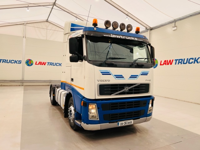 Volvo FH12 420 4×2 Sleeper Cab Tractor Unit