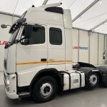 Volvo FH 460 6×2 Midlift Tractor Unit PTO - thumbnail