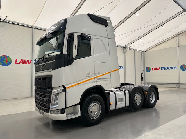 Volvo FH 500 6×2 Globetrotter XL Midlift Tractor Unit