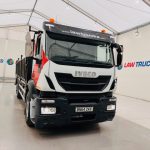 Iveco Stralis 310 Euro 6 6×2 Flatbed Brick Grab - thumbnail