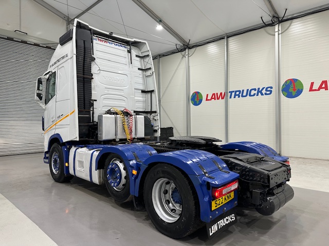 Volvo FH 500 6×2 Midlift Tractor Unit