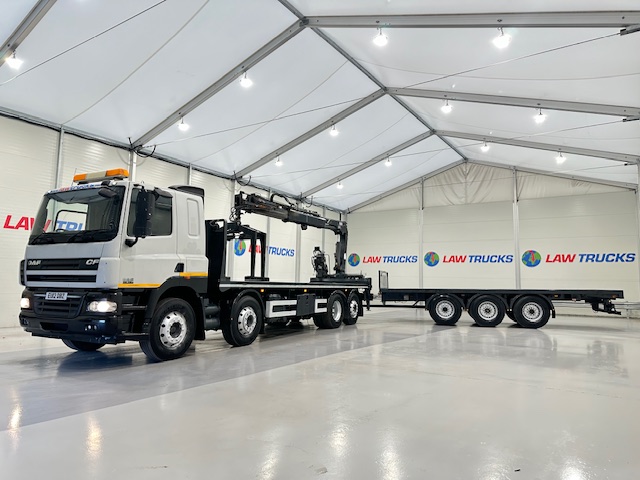 DAF CF85 360 8×2 Flatbed Brick Grab Drawbar