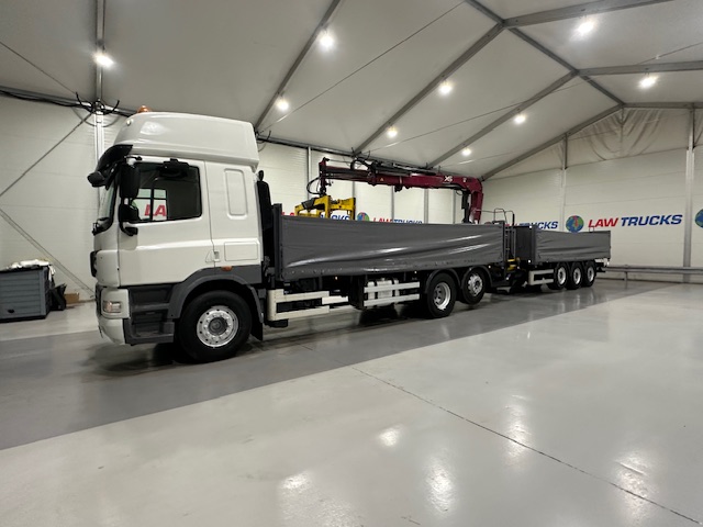 DAF CF85 460 6×2 Flatbed Drawbar Brick Grab