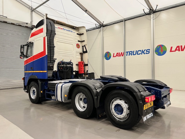 Volvo FH 480 6×2 Rear Lift Tractor Unit