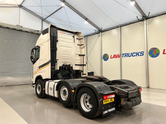 Volvo FH 500 6×2 Sleeper Cab Tractor Unit