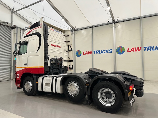 Volvo FH 520 6×2 Sleeper Cab Tractor Unit Manual