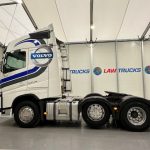 Volvo FH 500 6×2 Tractor Unit Safari Edition - thumbnail