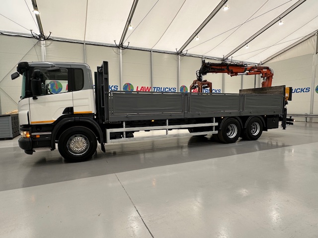 Scania P270 6×2 10 Tyre Flatbed Brick Grab