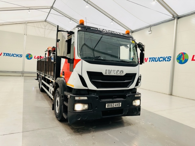 Iveco Stralis 310 6×2 Dropside Brick Grab