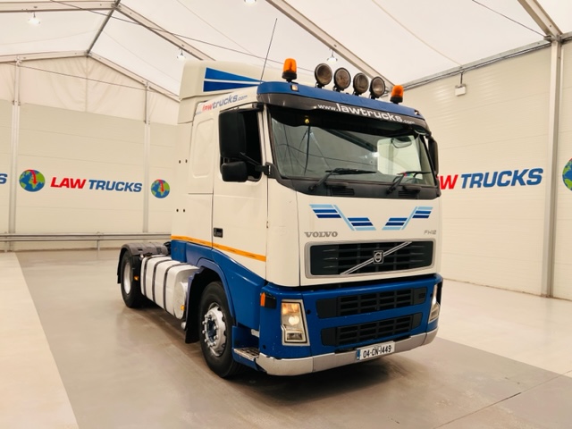 Volvo FH12 420 4×2 Sleeper Cab Tractor Unit
