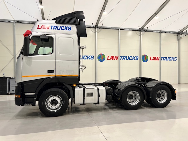 Volvo FH12 420 6×4 Double Drive Tractor Unit