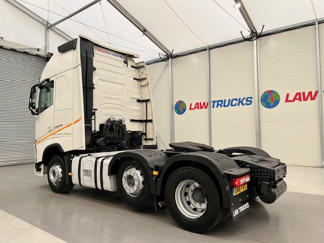 Volvo FH 500 6×2 Midlift Tractor Unit