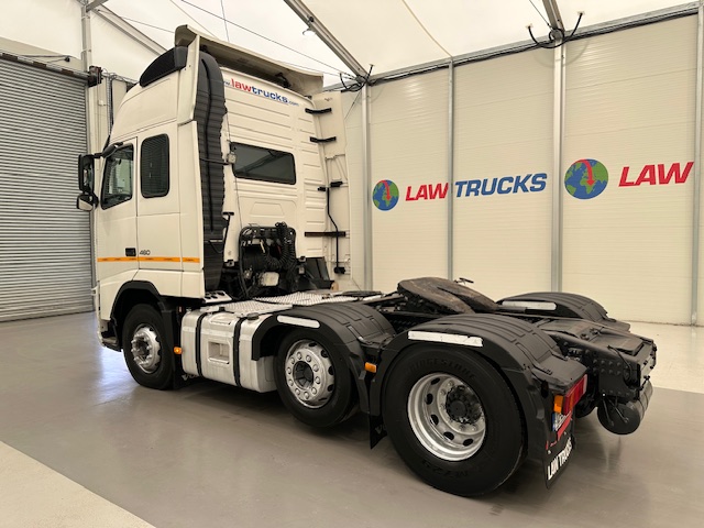 Volvo FH 460 6×2 Midlift Tractor Unit PTO