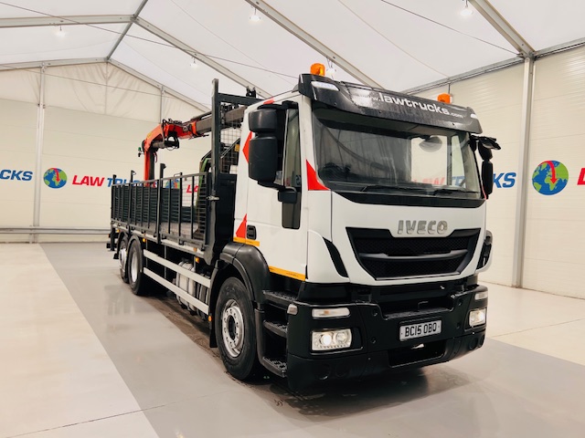 Iveco Stralis 310 Euro 6 6×2 Dropside Brick Grab