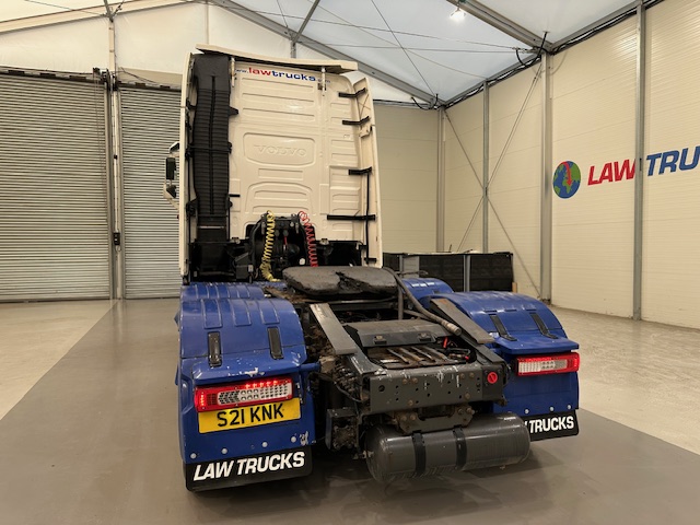 Volvo FH 500 6×2 Midlift Tractor Unit