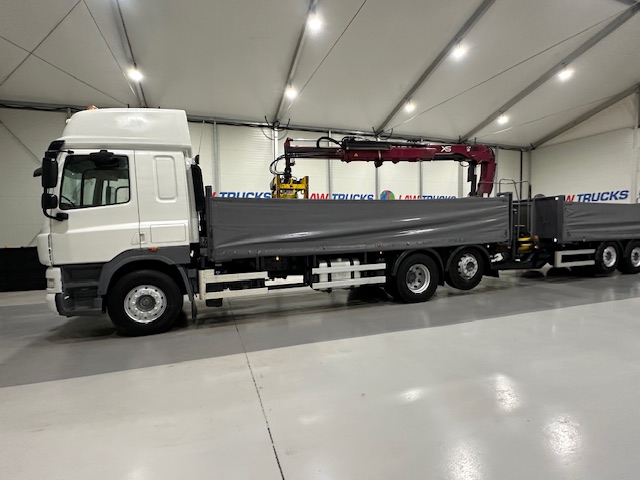 DAF CF85 460 6×2 Flatbed Drawbar Brick Grab