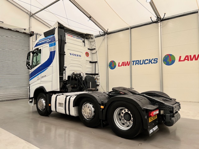 Volvo FH 460 6×2 Midlift Tractor Unit