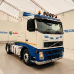 Volvo FH12 420 4×2 Sleeper Cab Tractor Unit - thumbnail