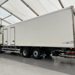 DAF CF 370 6×2 Sleeper Cab Fridge Box - thumbnail