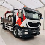 Iveco Stralis 310 Euro 6 6×2 Flatbed Brick Grab - thumbnail
