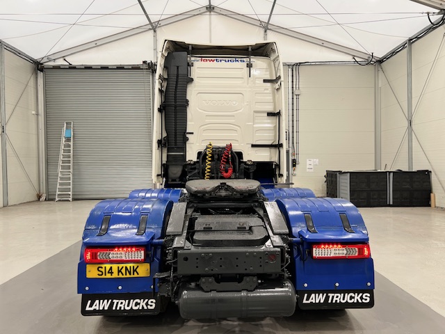 Volvo FH 500 6×2 Midlift Tractor Unit