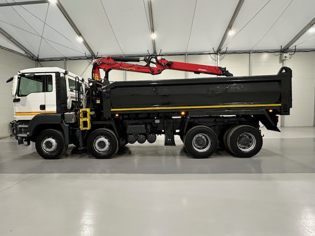 MAN TGS 35.360 8×4 Day Cab Steel Tipper Grab