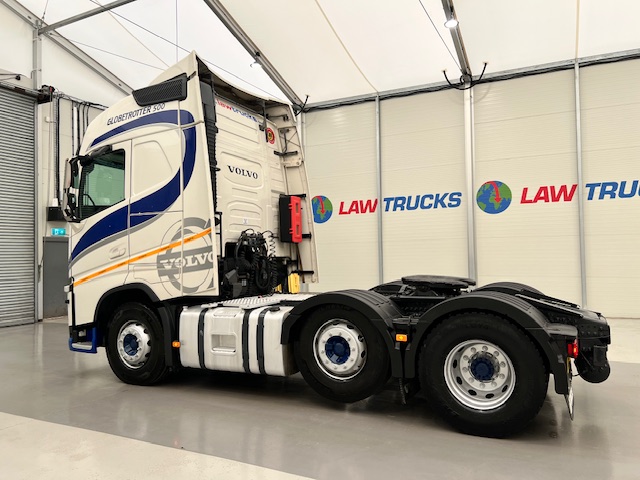 Volvo FH 500 6×2 Midlift Tractor Unit
